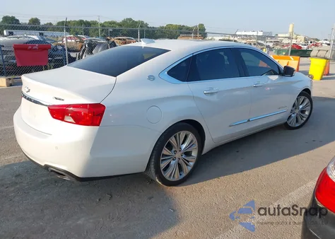 2019 Chevrolet Impala Premier z USA, uszkodzony, nr VIN 1G1105S35KU144415
